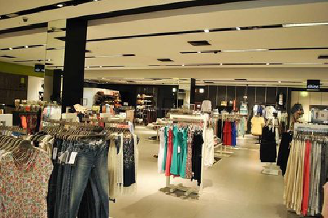 新野商场里的店面怎么装修？